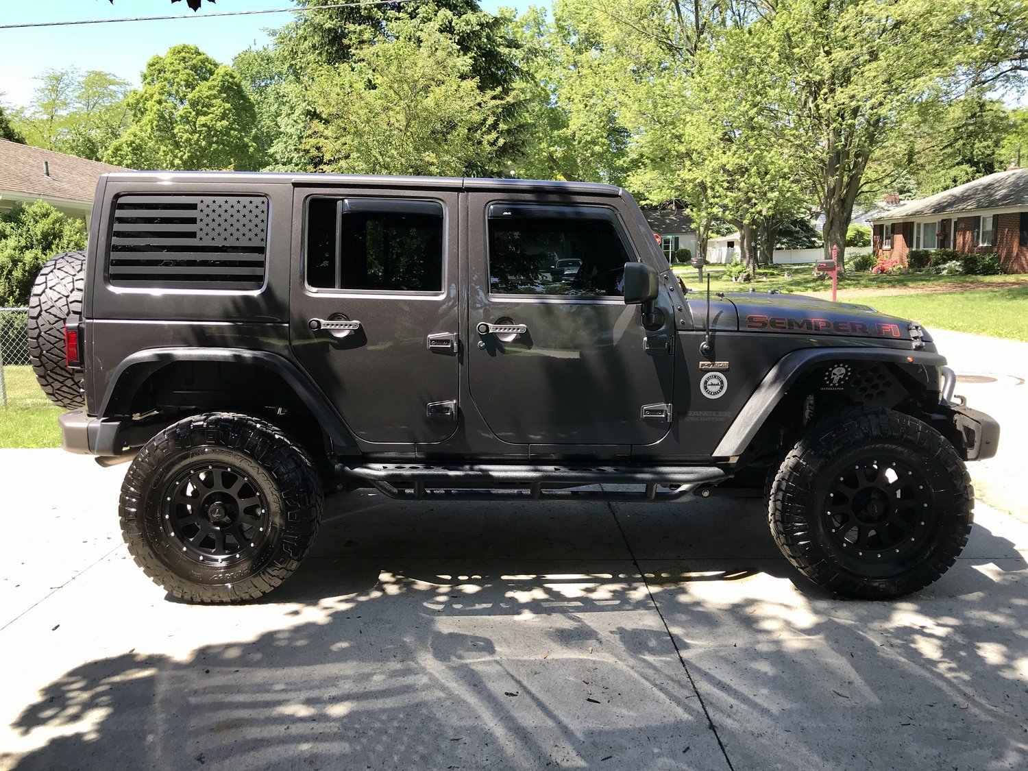 Mopar 2" Lift Kit for 1823 Jeep Wrangler JL Unlimited Quadratec